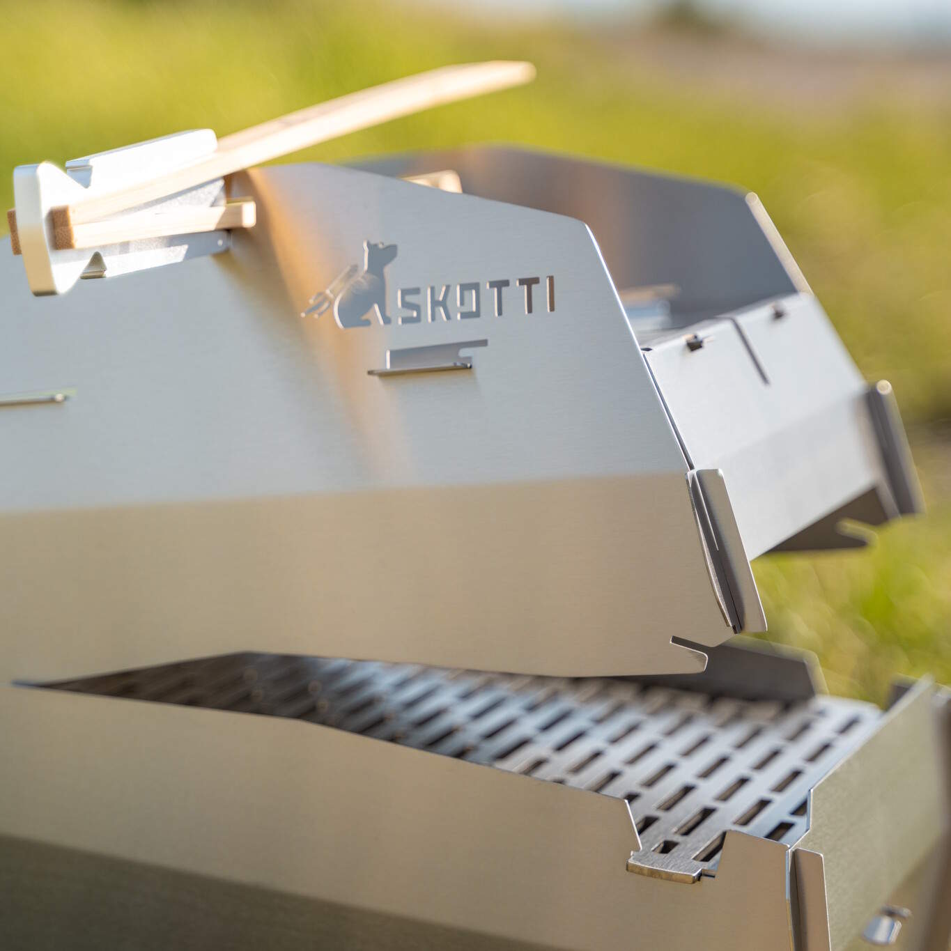 SKOTTI Grill Deksel Barbecue Orginal 5 SKOTTI Grill Deksel Barbecue Orginal - SK024