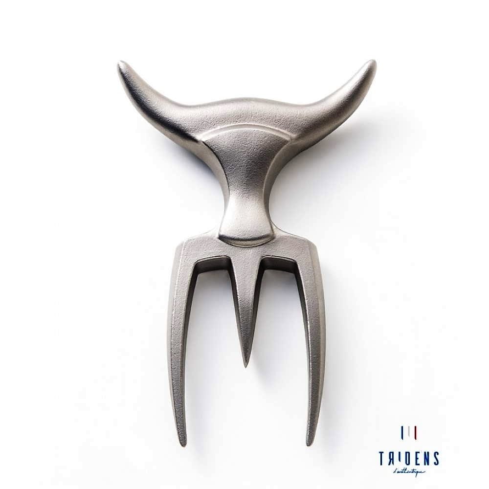Tridens Raw Brushed Fork in Beechwood Base_2 Tridens Brushed Fork in Pilo mirror Beechwood Base