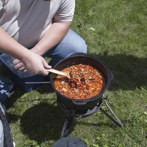 camp-chef-dutch-oven-classic-braadpan-25-cm_3 Dutch Oven Classic SDO-10 koken