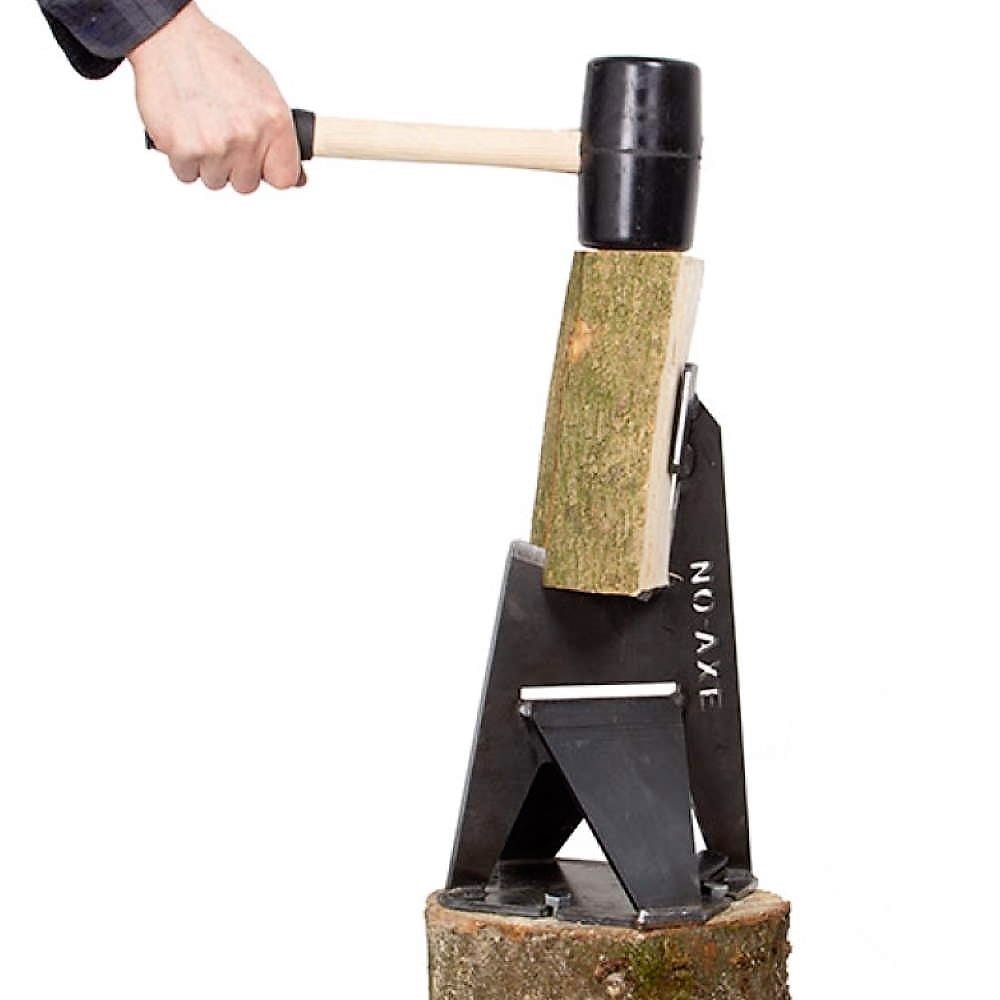 No-Axe Houtsplijter in gebruik