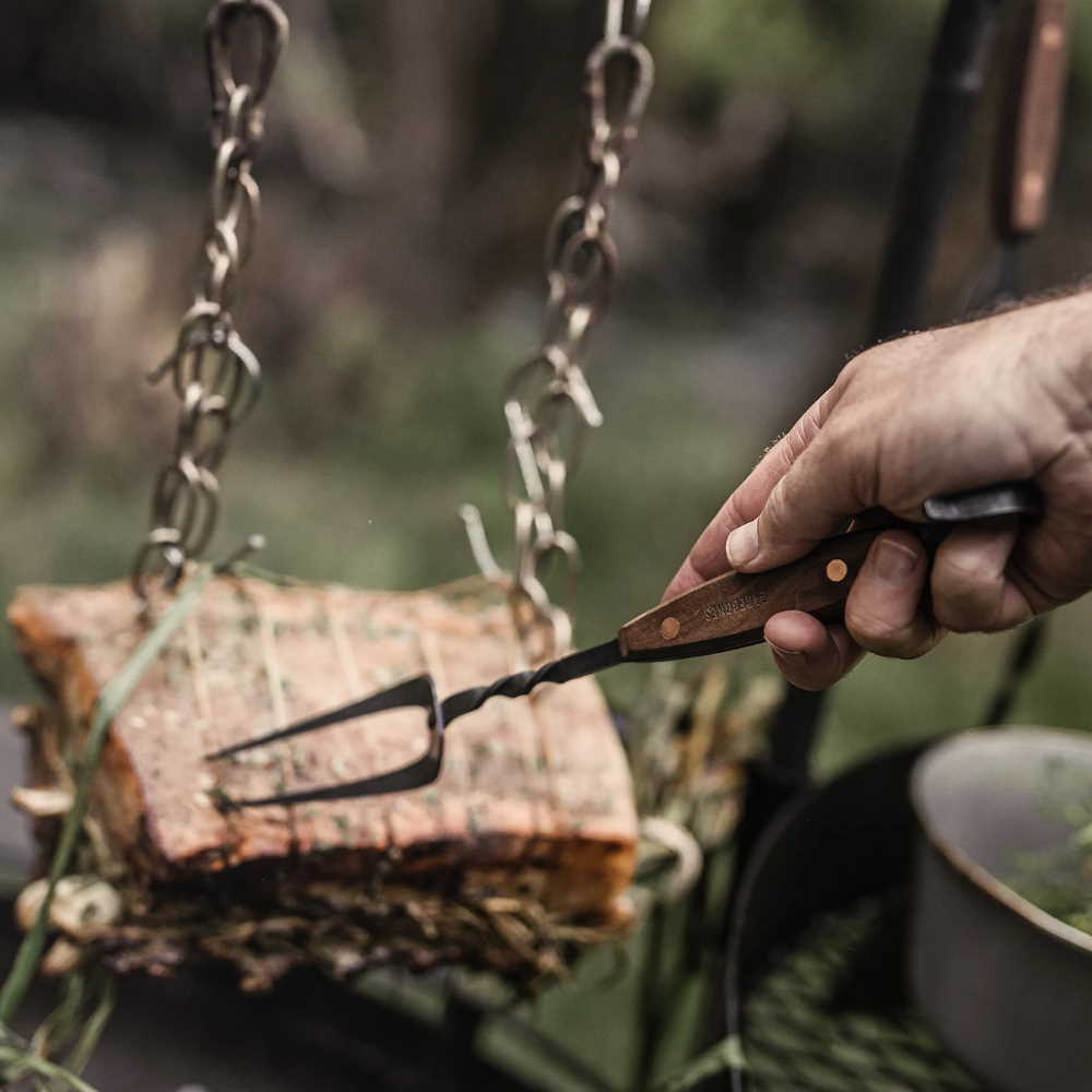 BAREBONES Cowboy Cooking Carving Fork